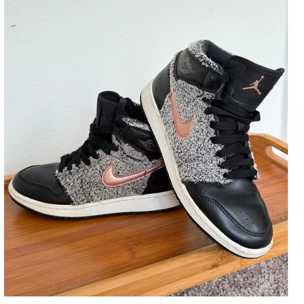 Air Jordan 1 Retro High GG Summer of High Black Bronze 332148-022 Size 4.5Y